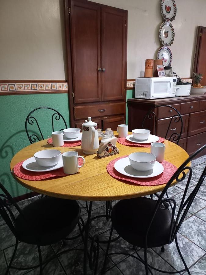 Home Stay Maria Hidalgo del Parral Exterior photo